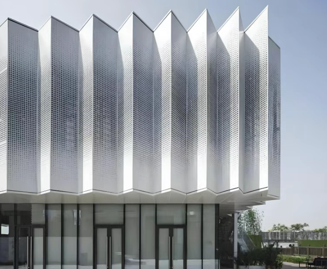 三分产品，七分安装！铝单板幕墙施工工艺要点